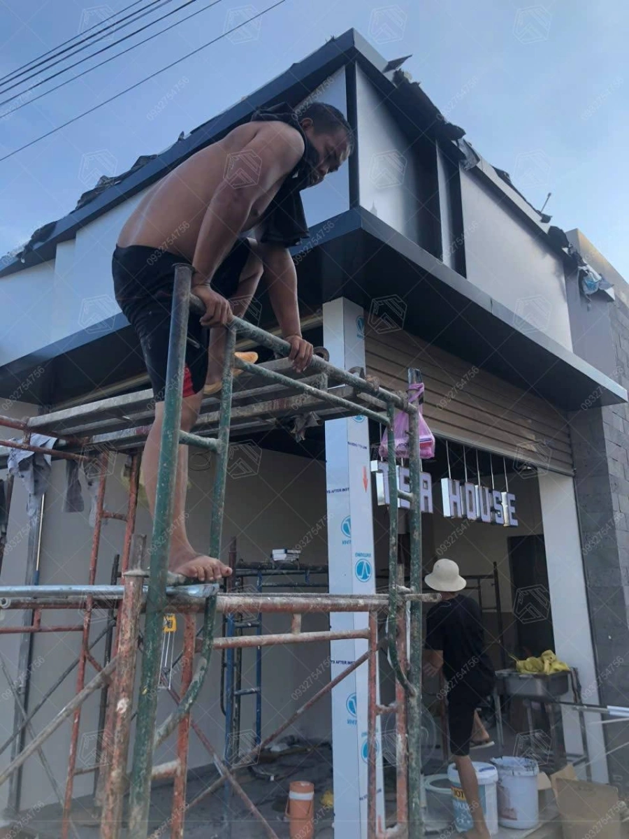 Sơn tường và trang trí quán trà sữa Anh Quang